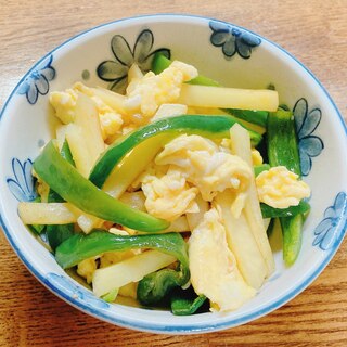 じゃが芋とピーマンと炒り卵の炒め物